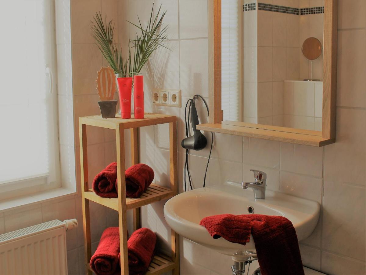 Gutshof Marienthal Apartment Viereck Ngoại thất bức ảnh